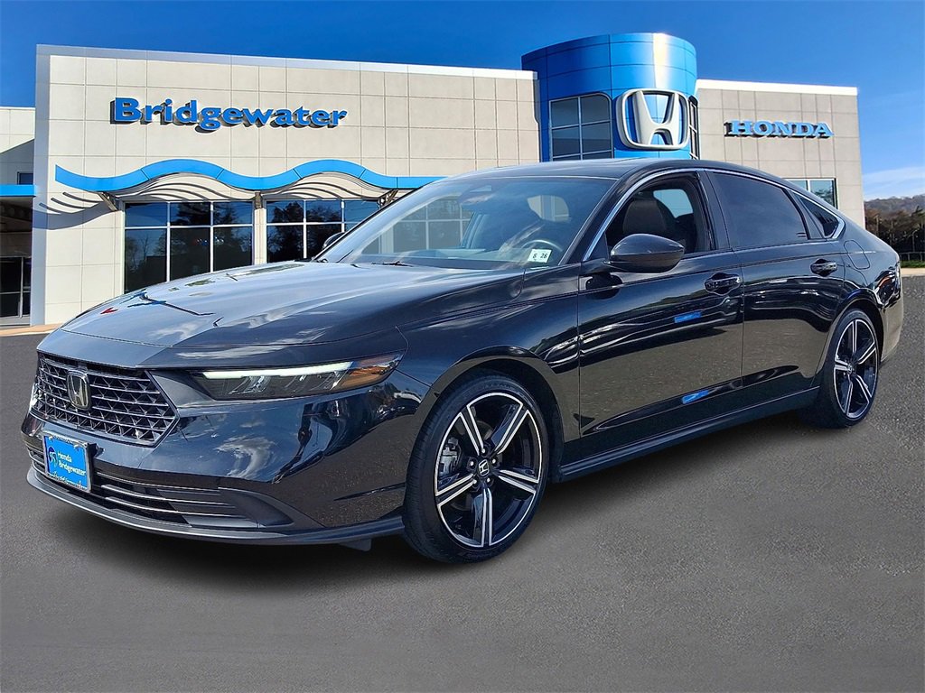 2023 Honda Accord Hybrid Sport photo 2