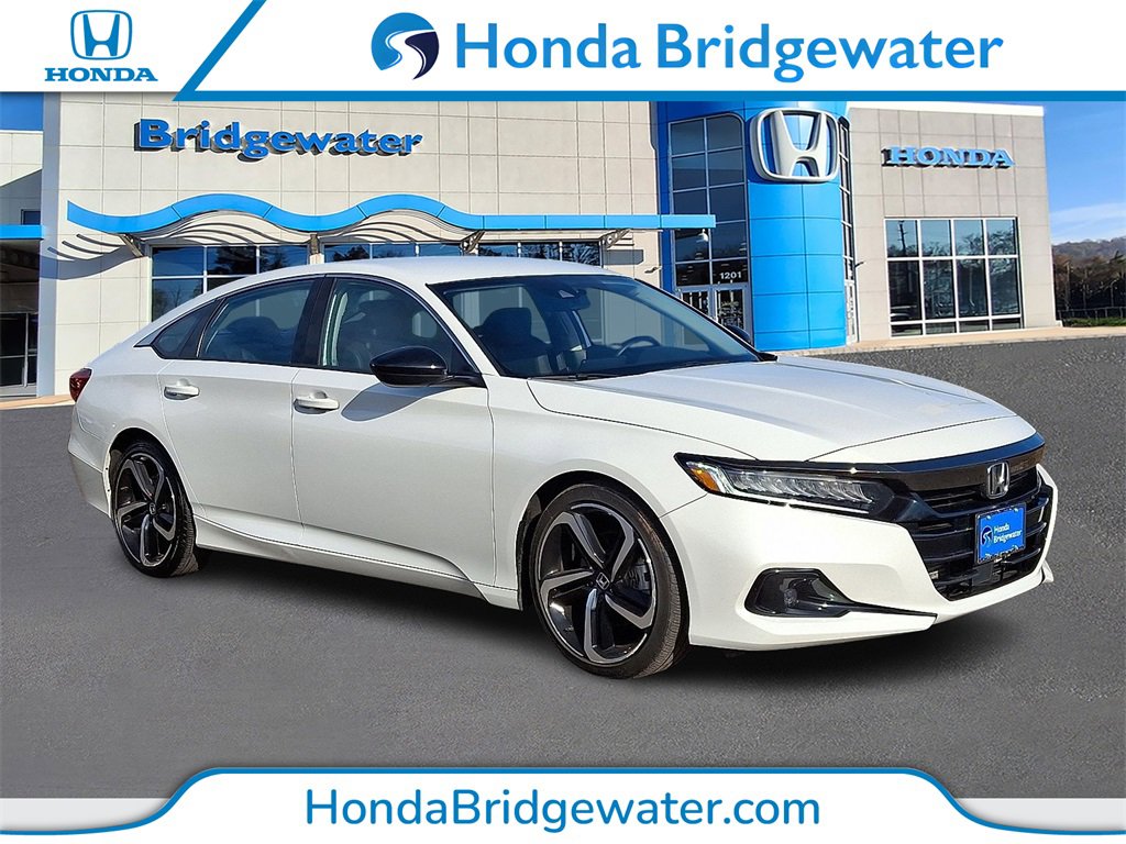 2022 Honda Accord Sport SE's photo