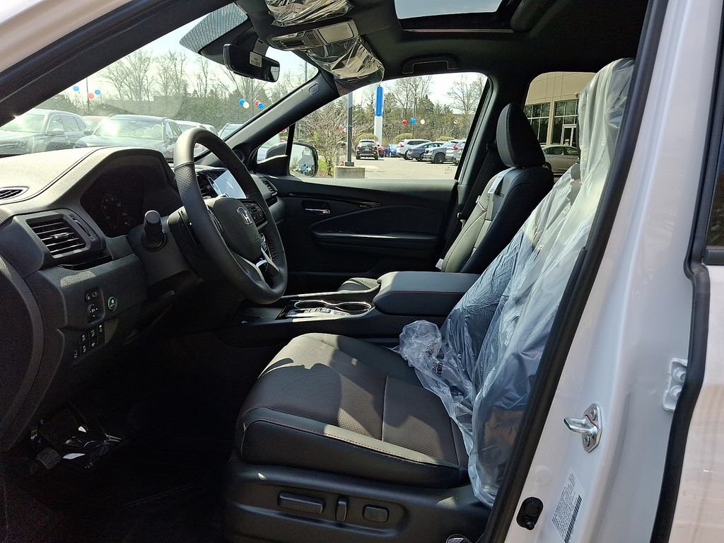 2026 Honda Ridgeline Black Edition - Photo 9