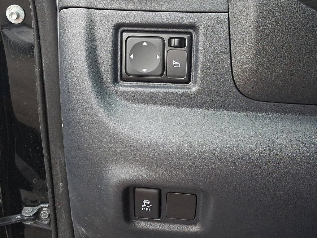2014 Nissan Versa Note S Plus - Photo 27