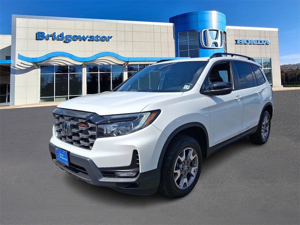2022 Honda Passport TrailSport photo 3
