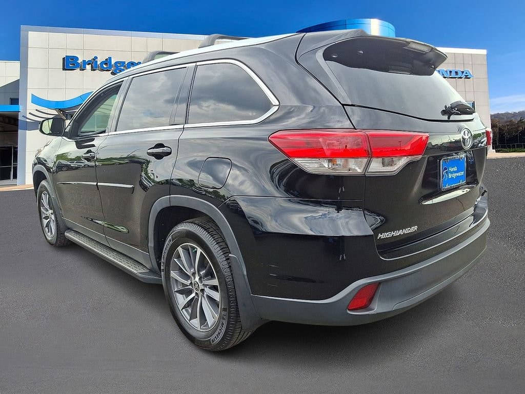 Used 2019 Toyota Highlander XLE SUV