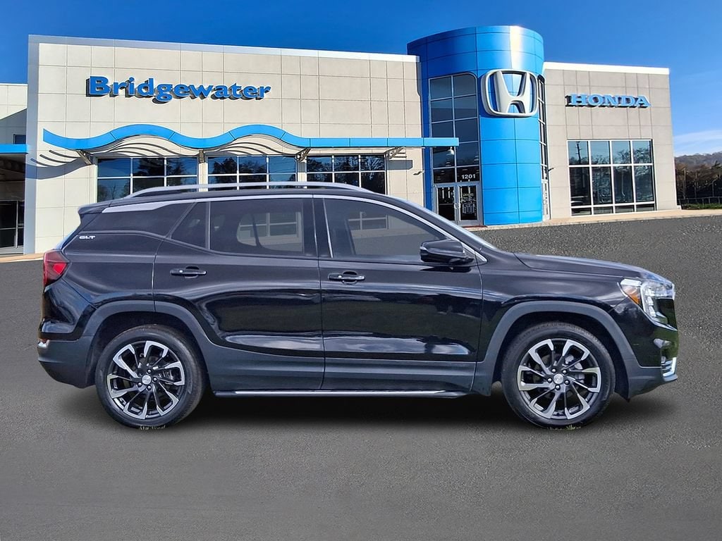 2022 GMC Terrain SLT - Photo 6