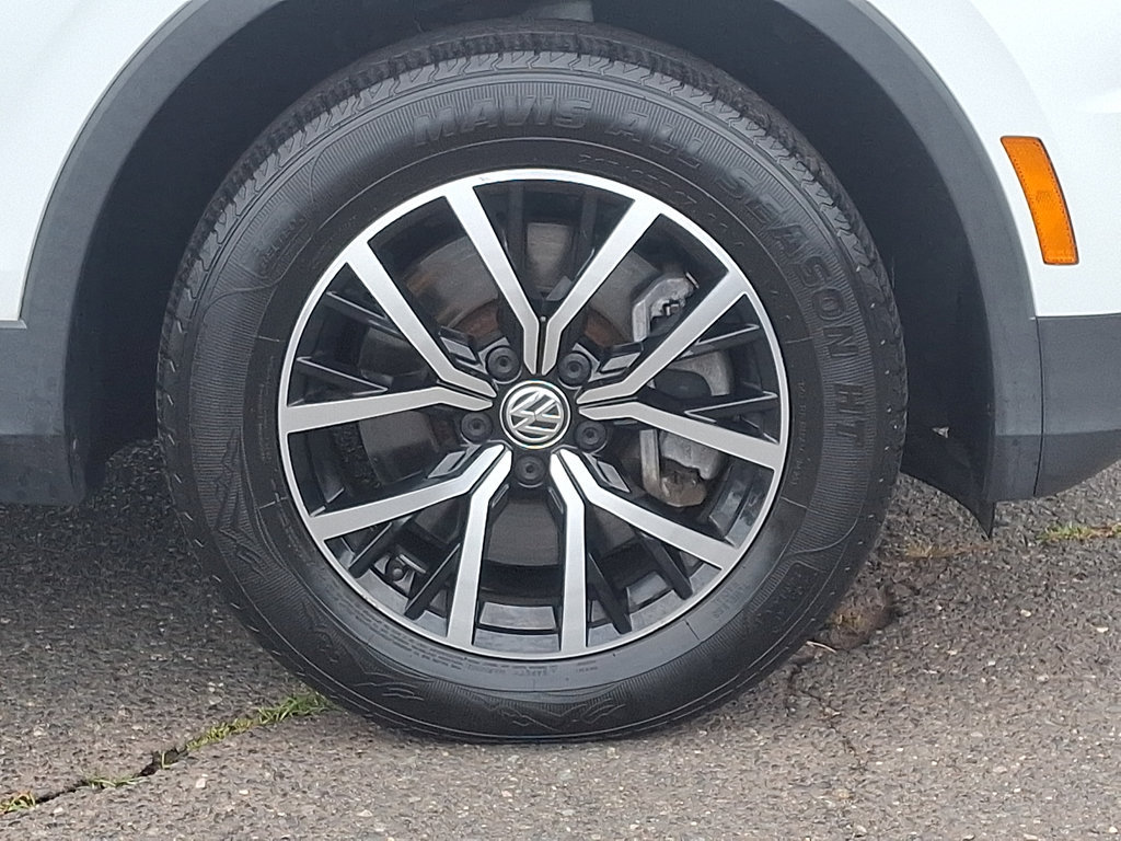 2021 Volkswagen Tiguan SE - Photo 8