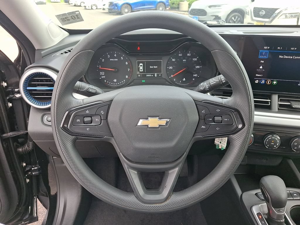 2024 Chevrolet Trax LS - Photo 19