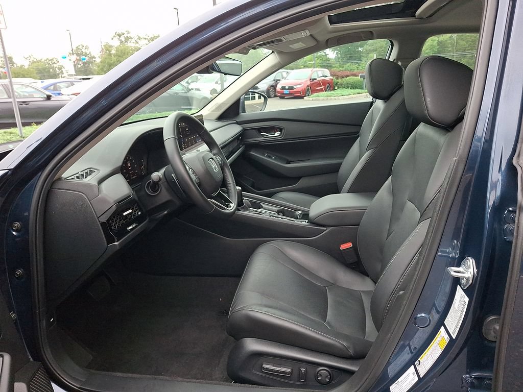 2024 Honda Accord Hybrid EX-L - Photo 13