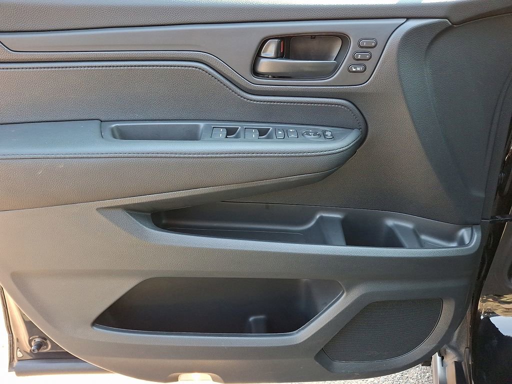 2026 Honda Odyssey EX-L - Photo 14