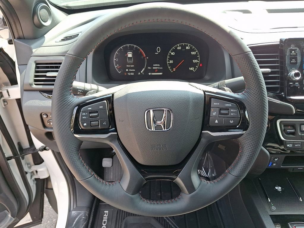 2026 Honda Ridgeline Black Edition - Photo 16