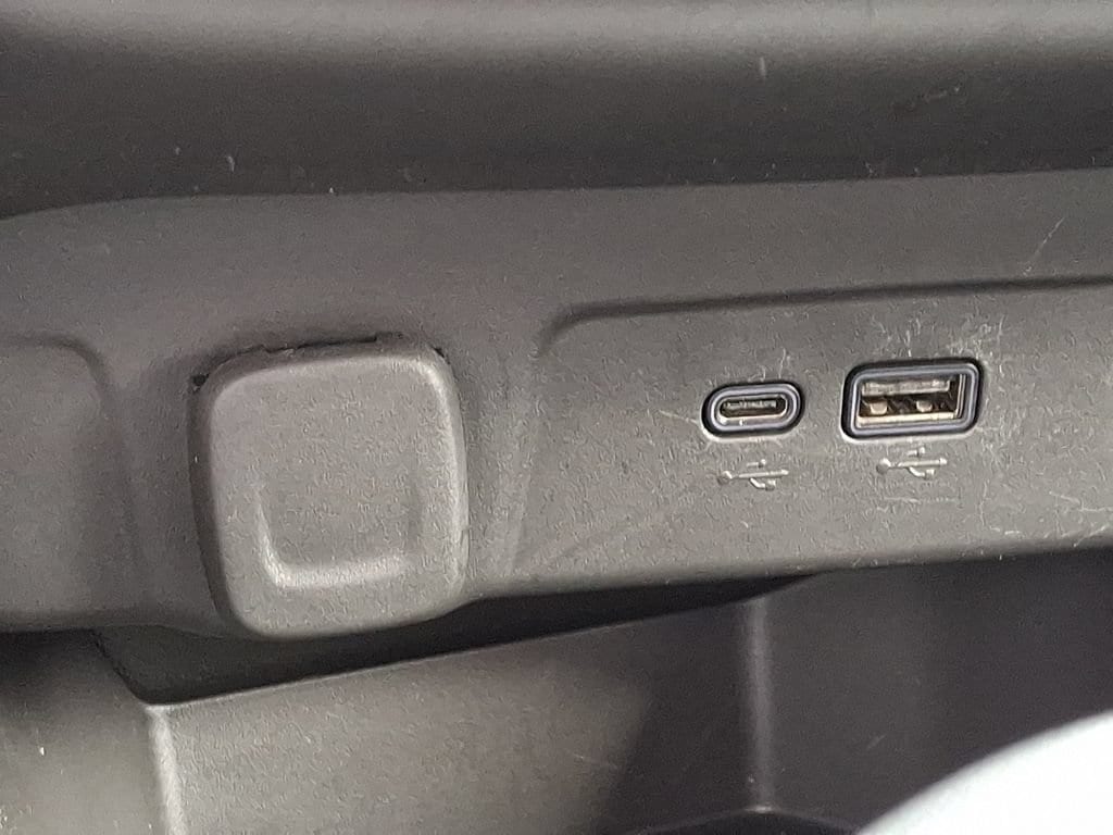 2024 Chevrolet Trax LS - Photo 25