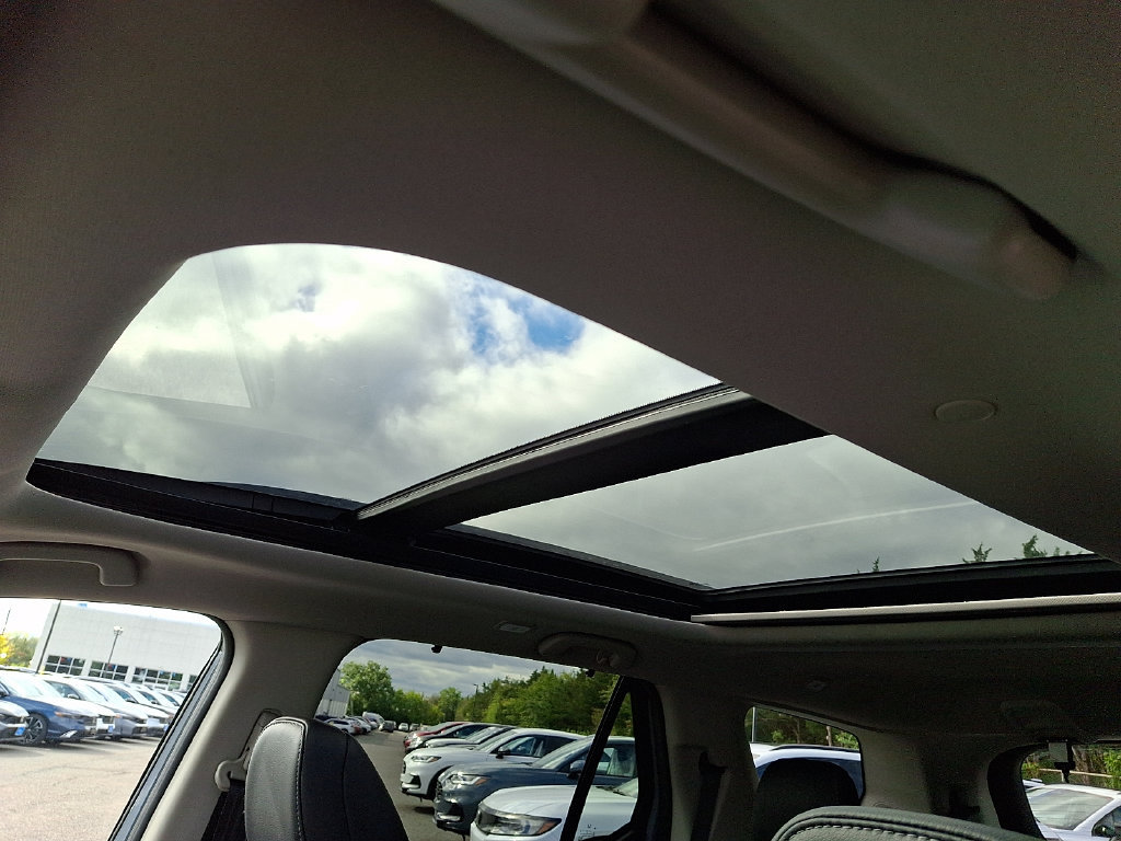 2024 Honda Pilot Touring - Photo 14