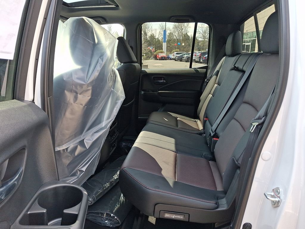 2026 Honda Ridgeline Black Edition - Photo 6