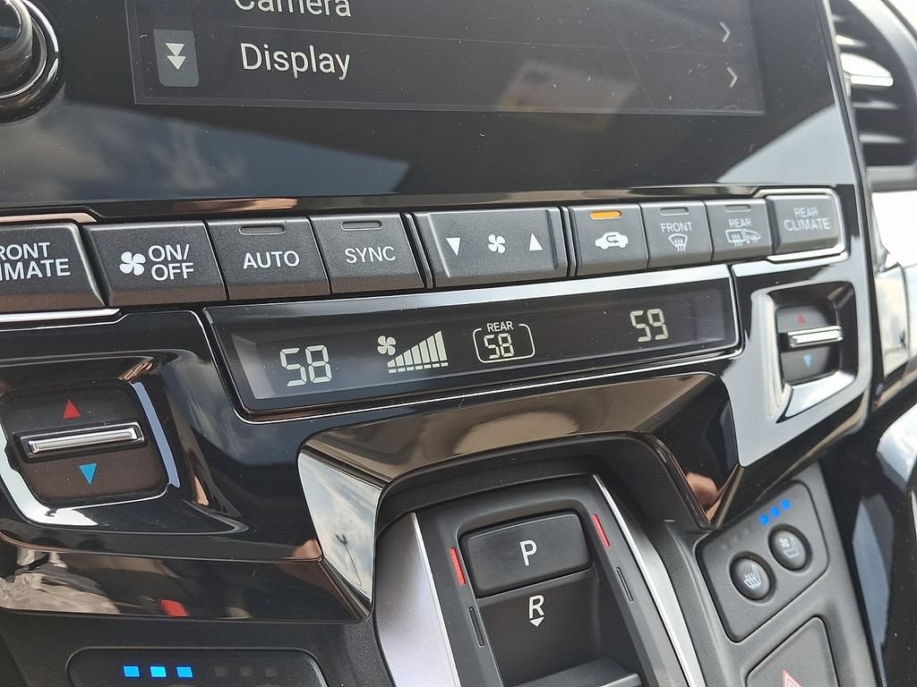 2023 Honda Odyssey Elite - Photo 16