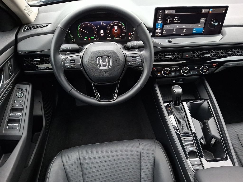 2024 Honda Accord Hybrid EX-L - Photo 11