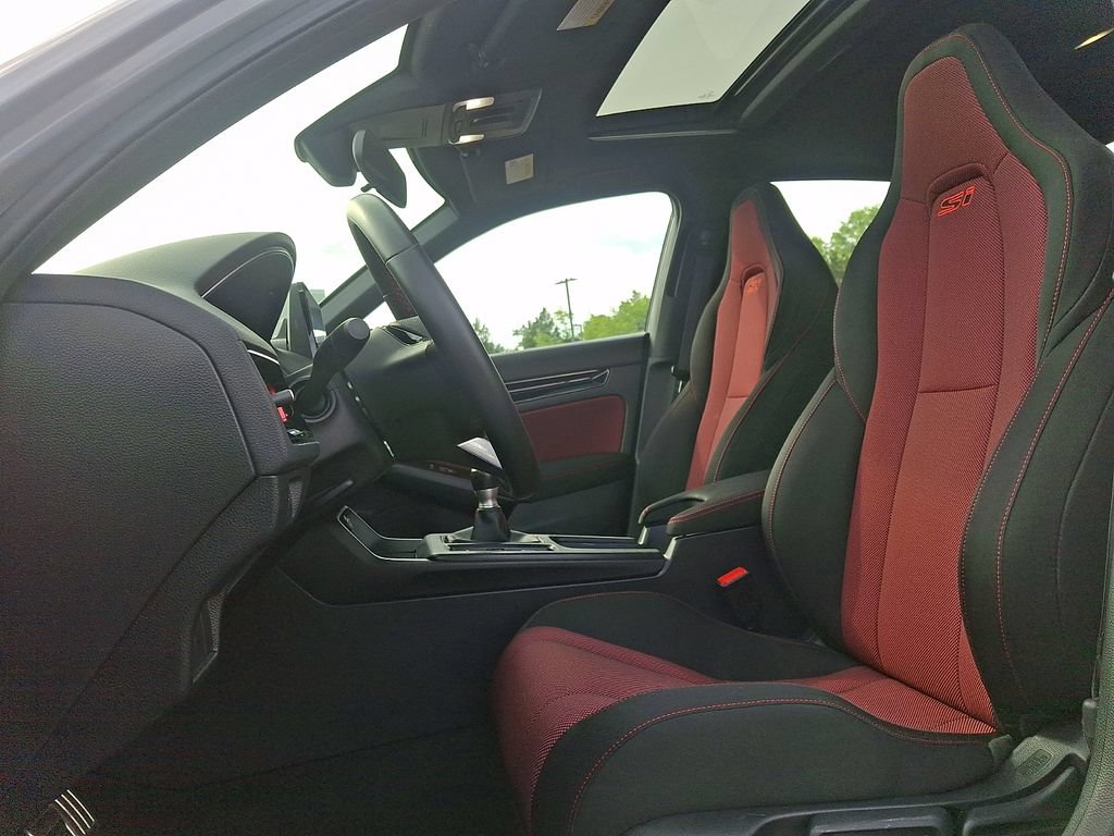 2025 Honda Civic Si - Photo 13