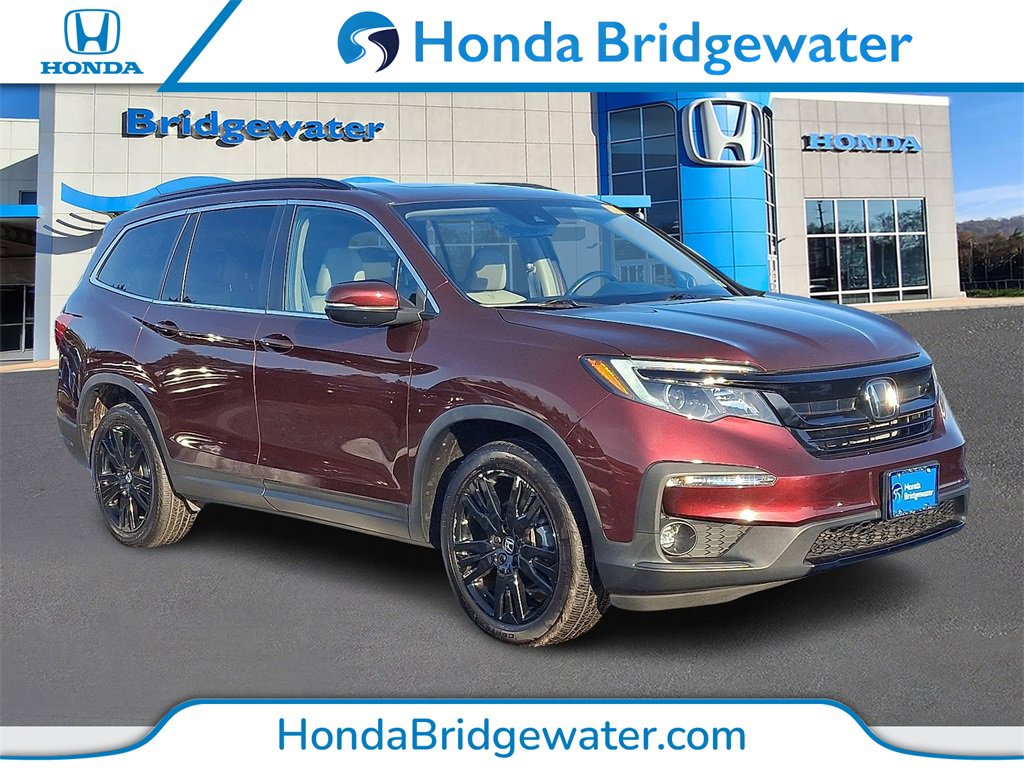 2022 Honda Pilot SE's photo