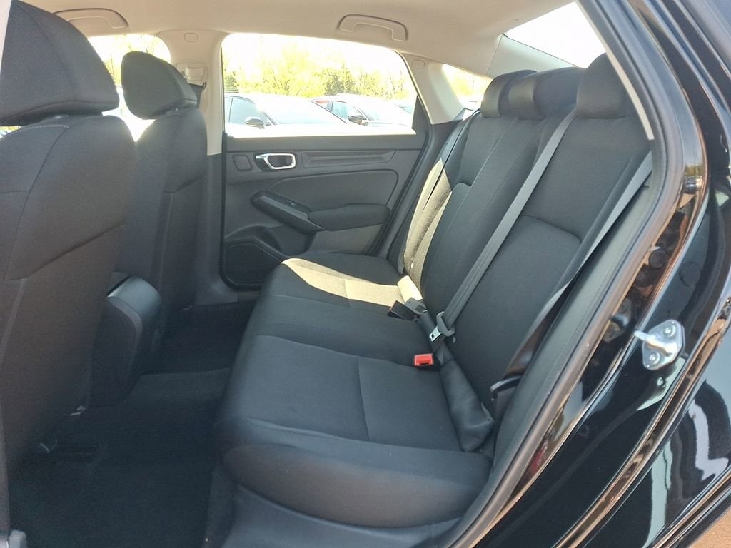 2025 Honda Civic LX - Photo 10