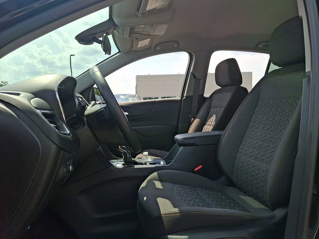 2024 Chevrolet Equinox LT - Photo 13
