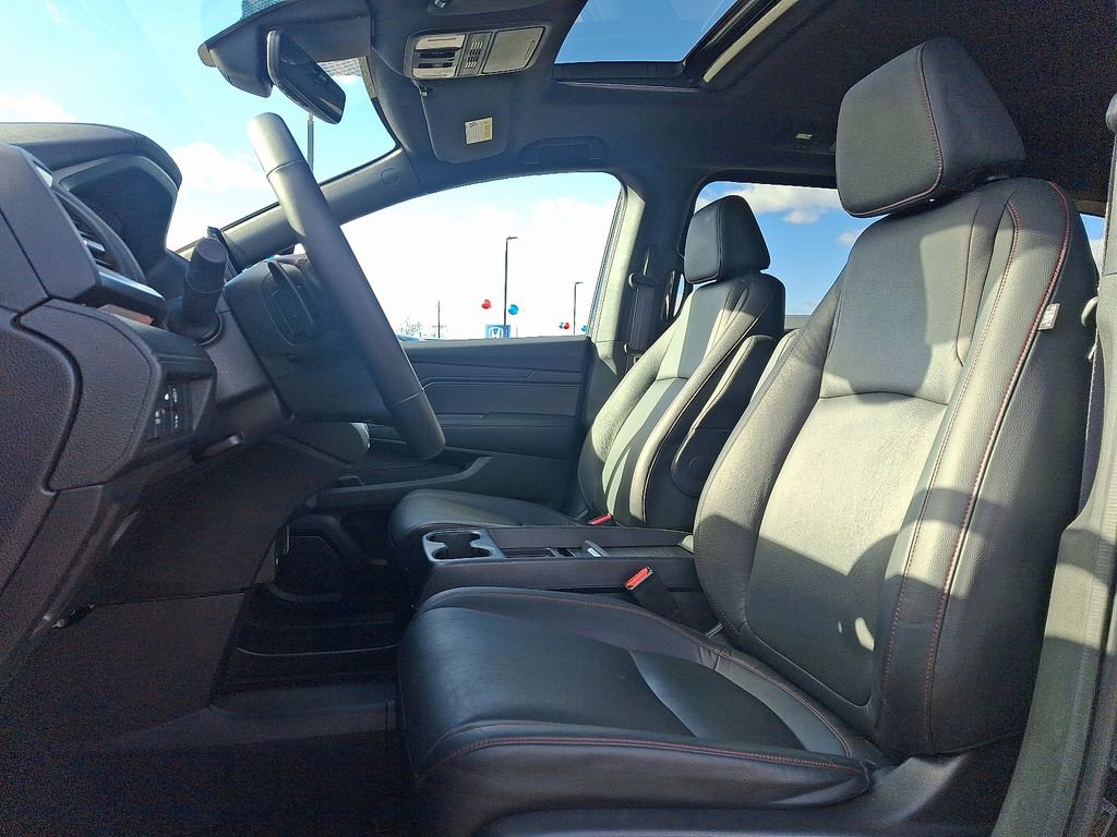 2023 Honda Odyssey SPORT - Photo 13