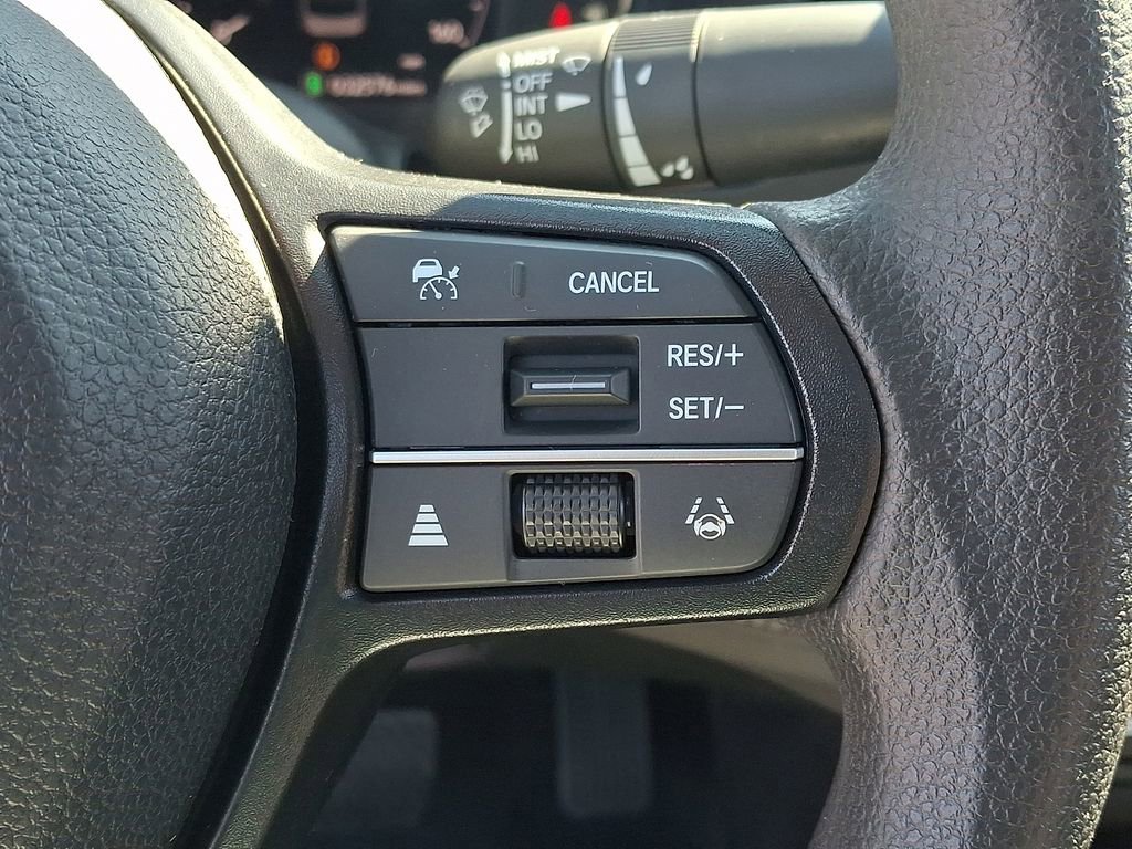 2025 Honda Accord SE - Photo 23