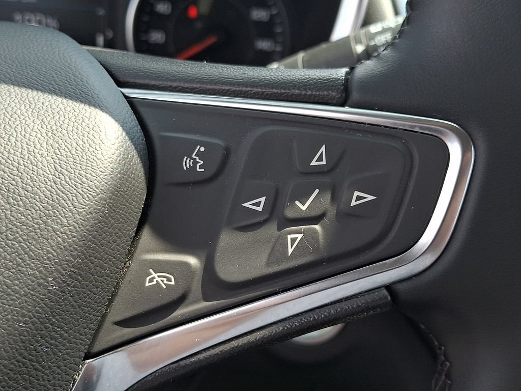 2024 Chevrolet Equinox LT - Photo 22