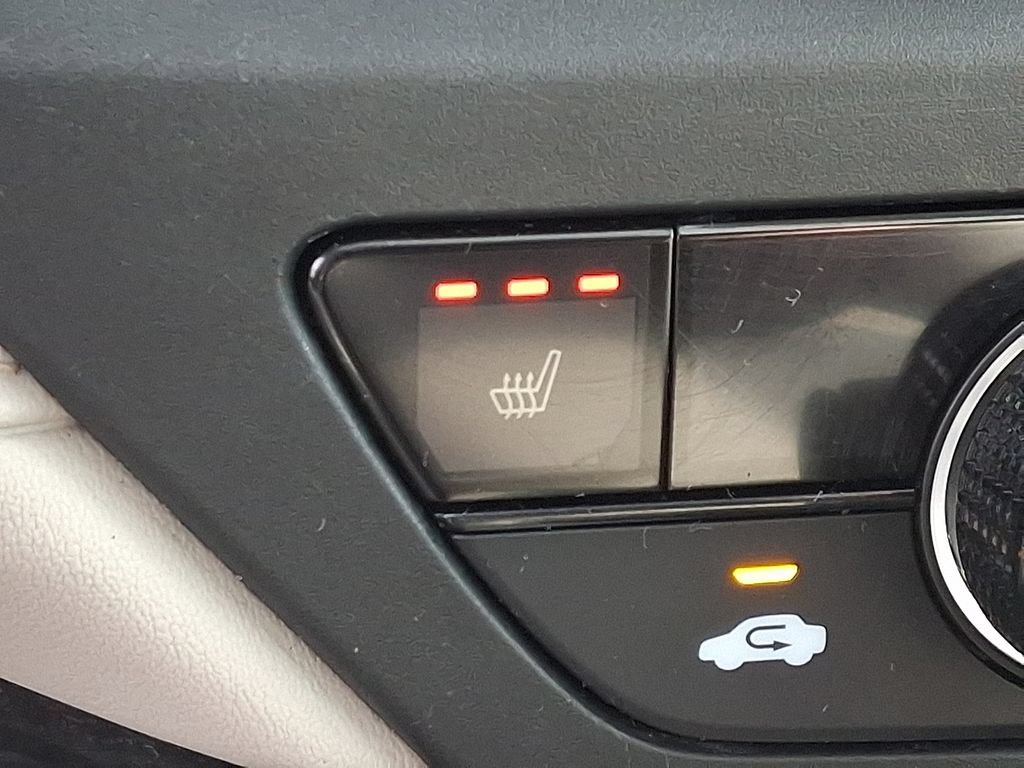 2025 Honda Accord SE - Photo 24