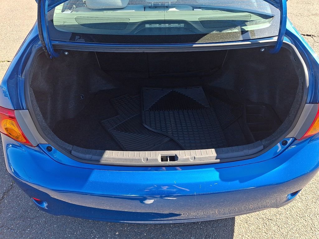2010 Toyota Corolla LE - Photo 27