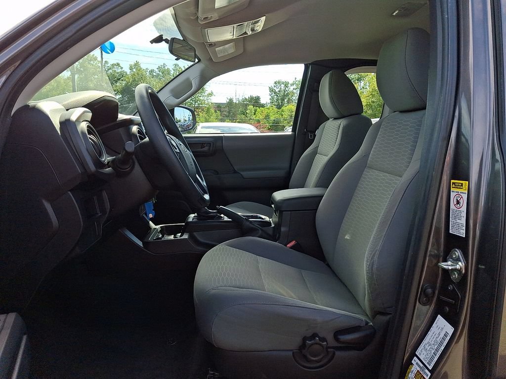 2016 Toyota Tacoma SR - Photo 14