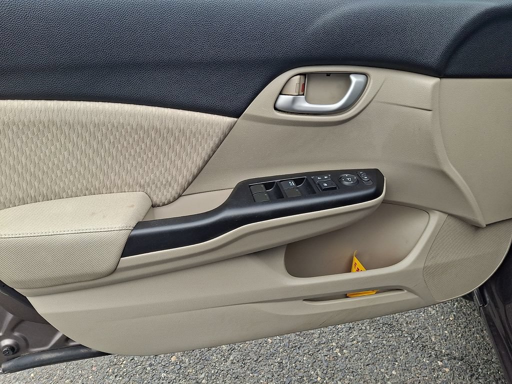 2015 Honda Civic LX - Photo 12
