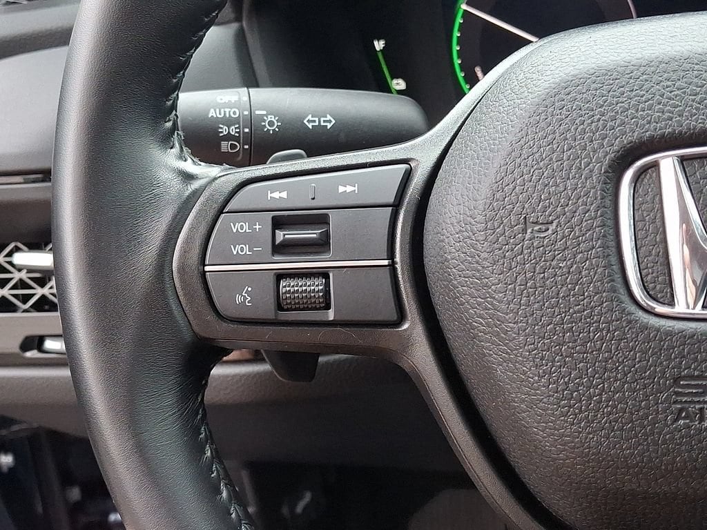 2024 Honda Accord Hybrid EX-L - Photo 21