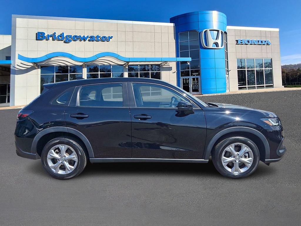 2023 Honda HR-V LX - Photo 7