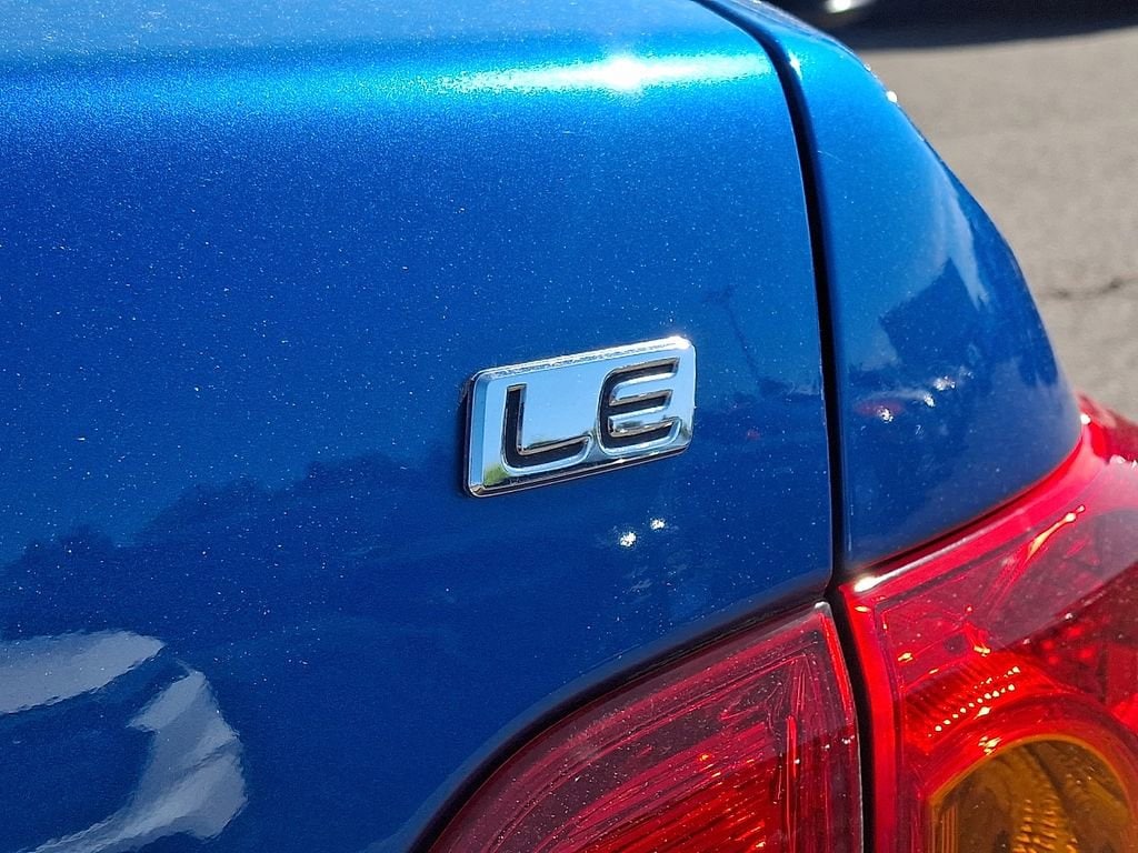 2010 Toyota Corolla LE - Photo 30