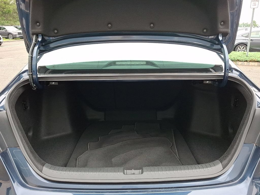 2024 Honda Accord Hybrid EX-L - Photo 28