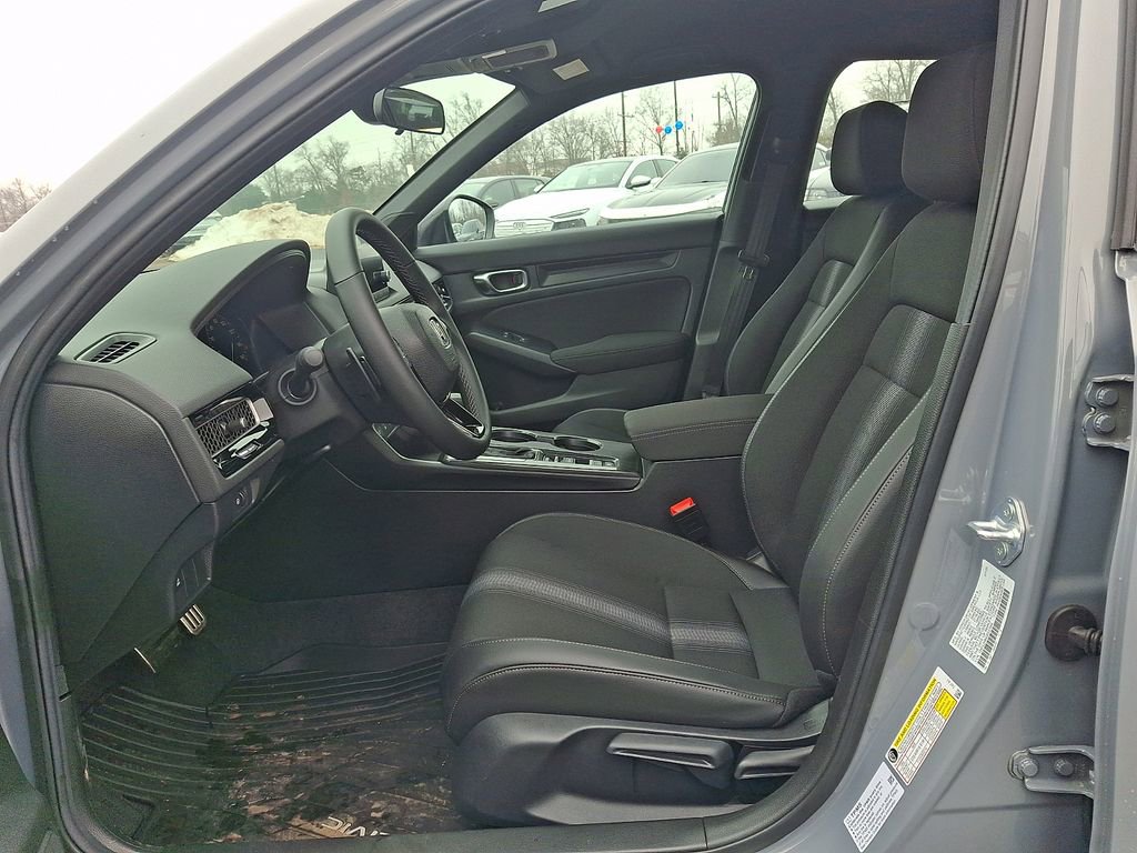 2025 Honda Civic Hatchback Sport - Photo 9