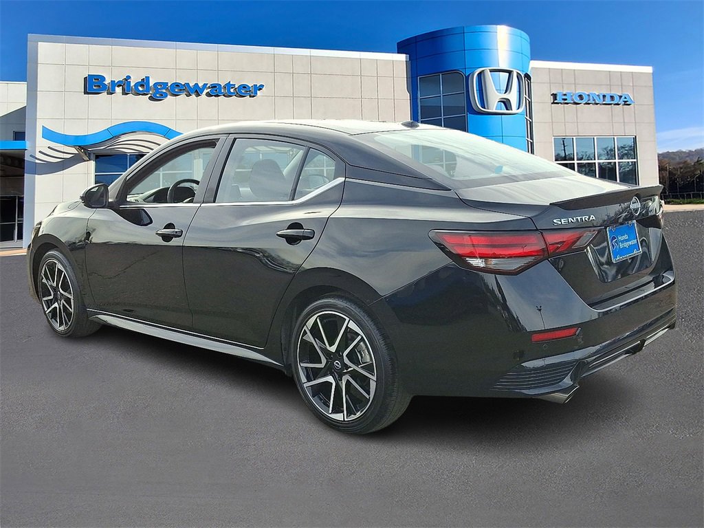 2025 Nissan Sentra SR photo 4