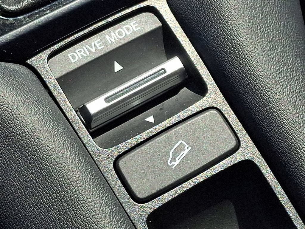 2023 Honda HR-V LX - Photo 24