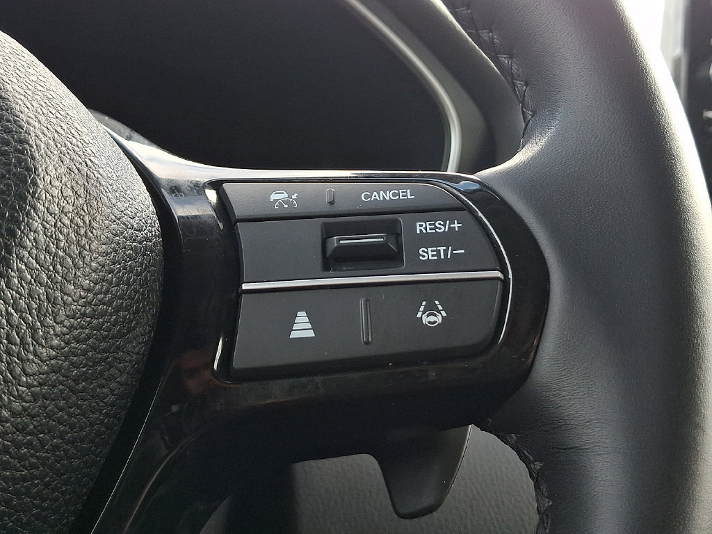 2024 Honda Pilot Touring - Photo 23