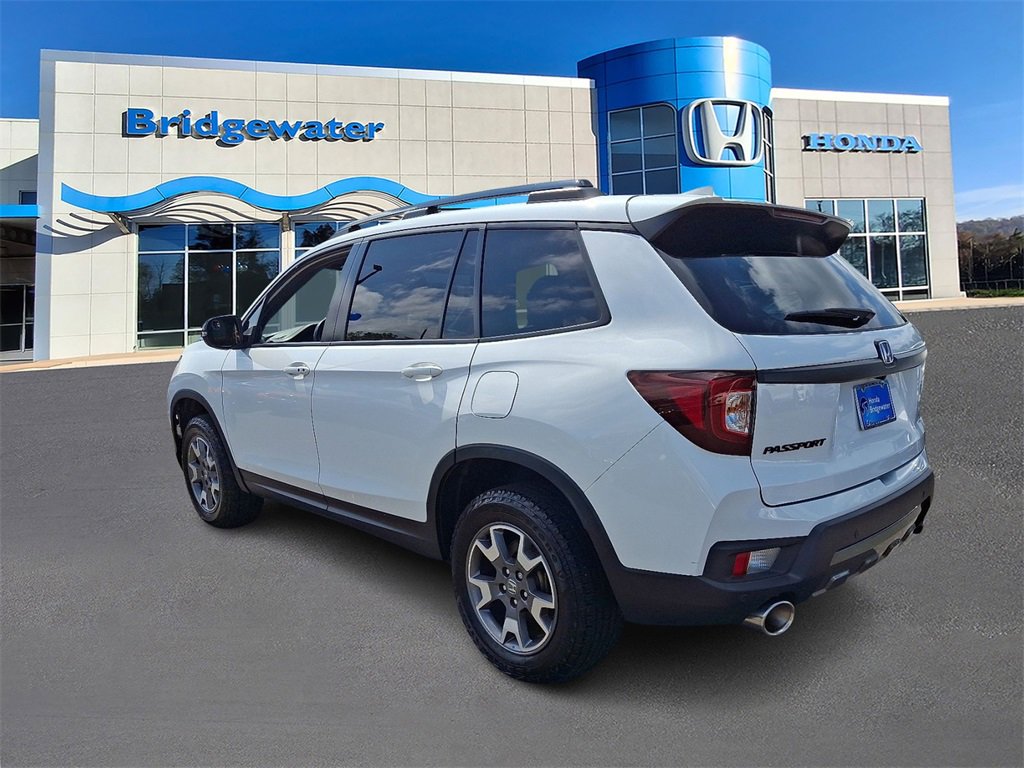 2022 Honda Passport TrailSport photo 4