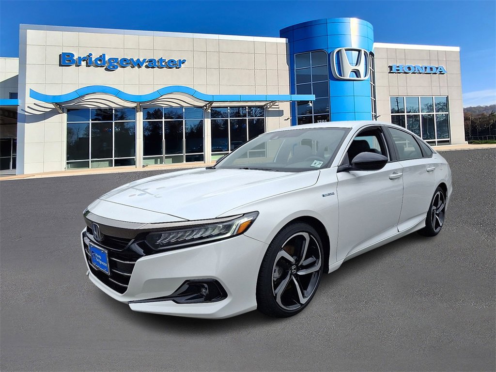 2022 Honda Accord Hybrid Sport photo 2