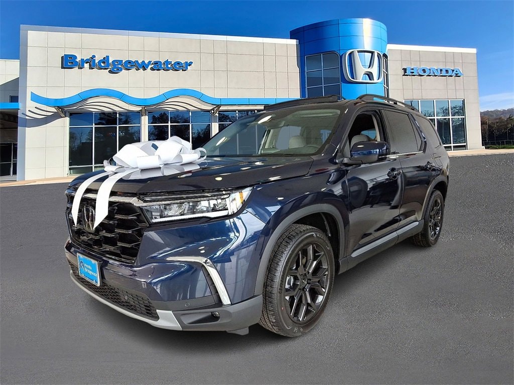 New 2025 Honda Pilot Touring+ SUV