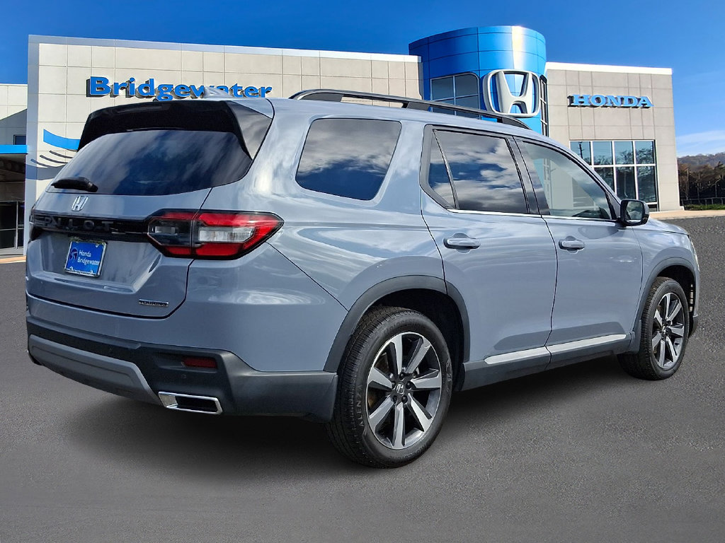 2024 Honda Pilot Touring - Photo 6