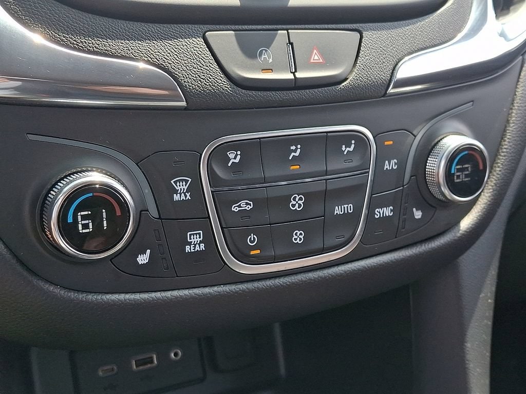 2024 Chevrolet Equinox LT - Photo 16