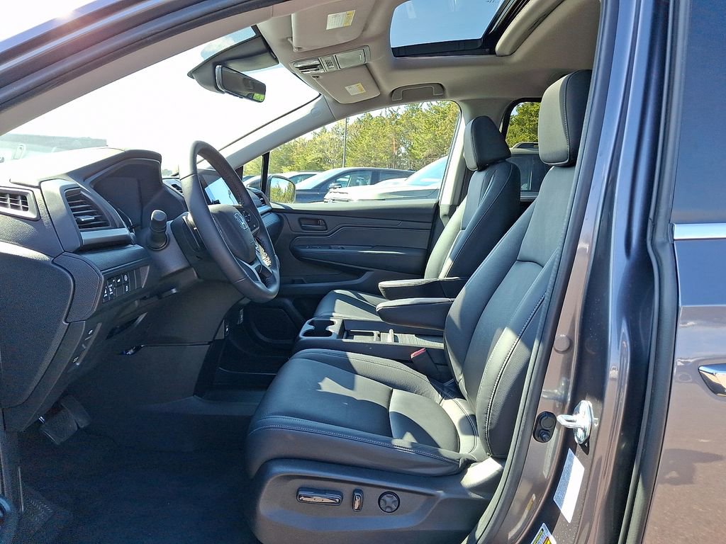 2024 Honda Odyssey EX-L - Photo 15