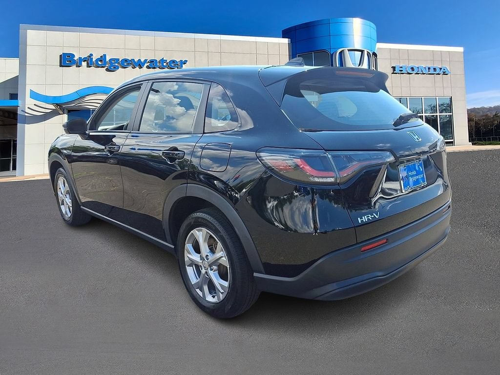 2023 Honda HR-V LX - Photo 4