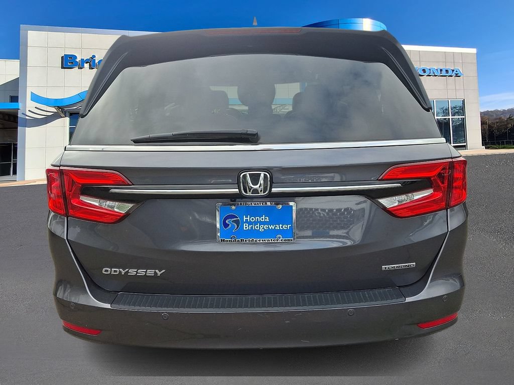 2024 Honda Odyssey Touring - Photo 5