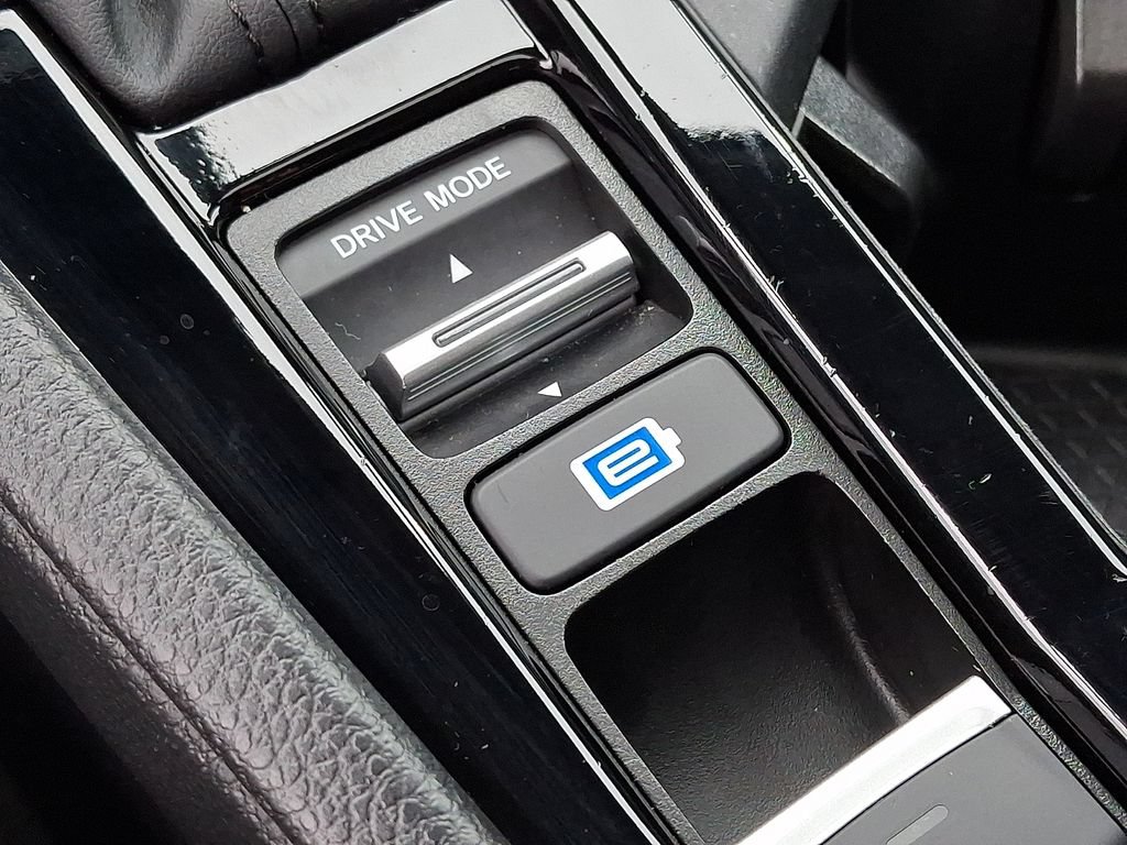 2024 Honda Accord Hybrid EX-L - Photo 25