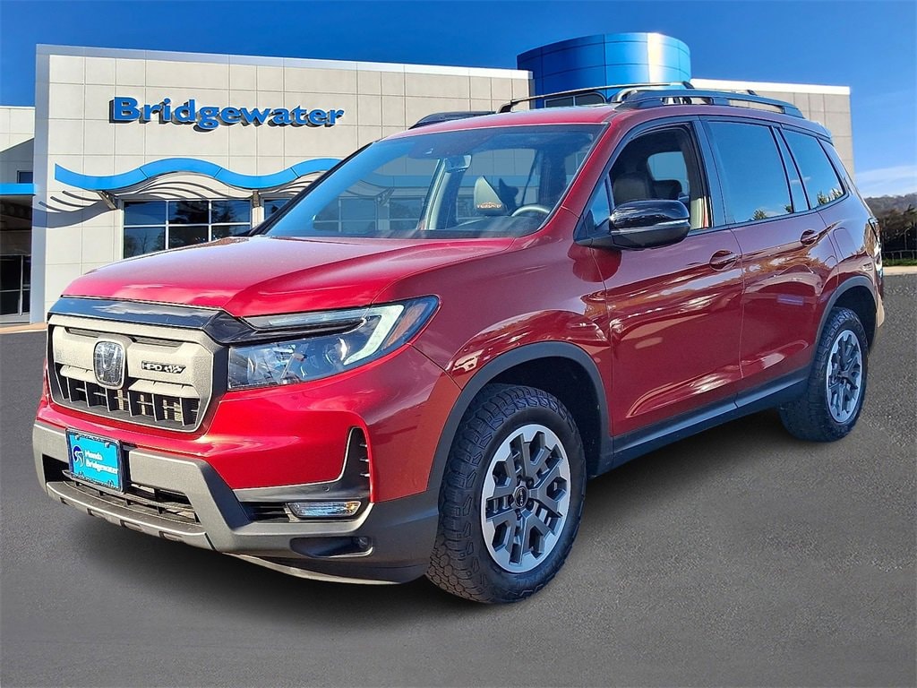 Used 2025 Honda Passport TrailSport SUV