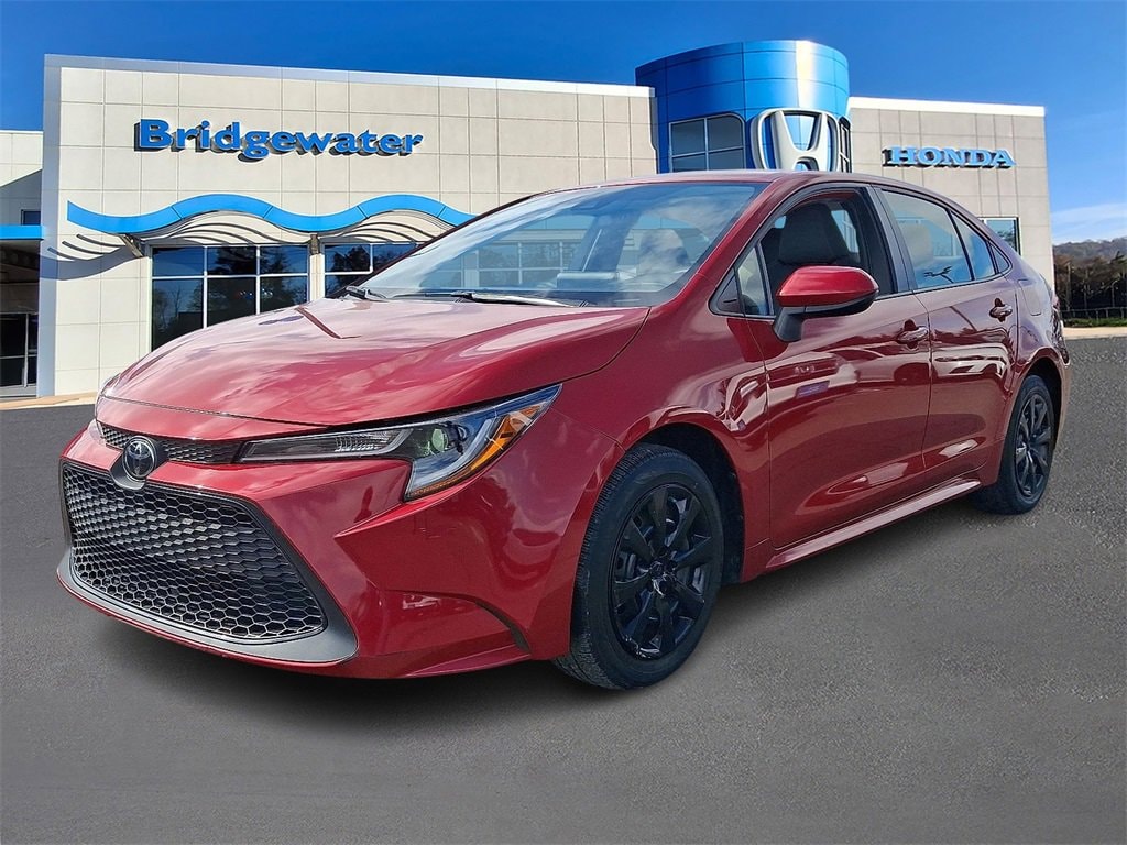 Used 2020 Toyota Corolla LE Sedan