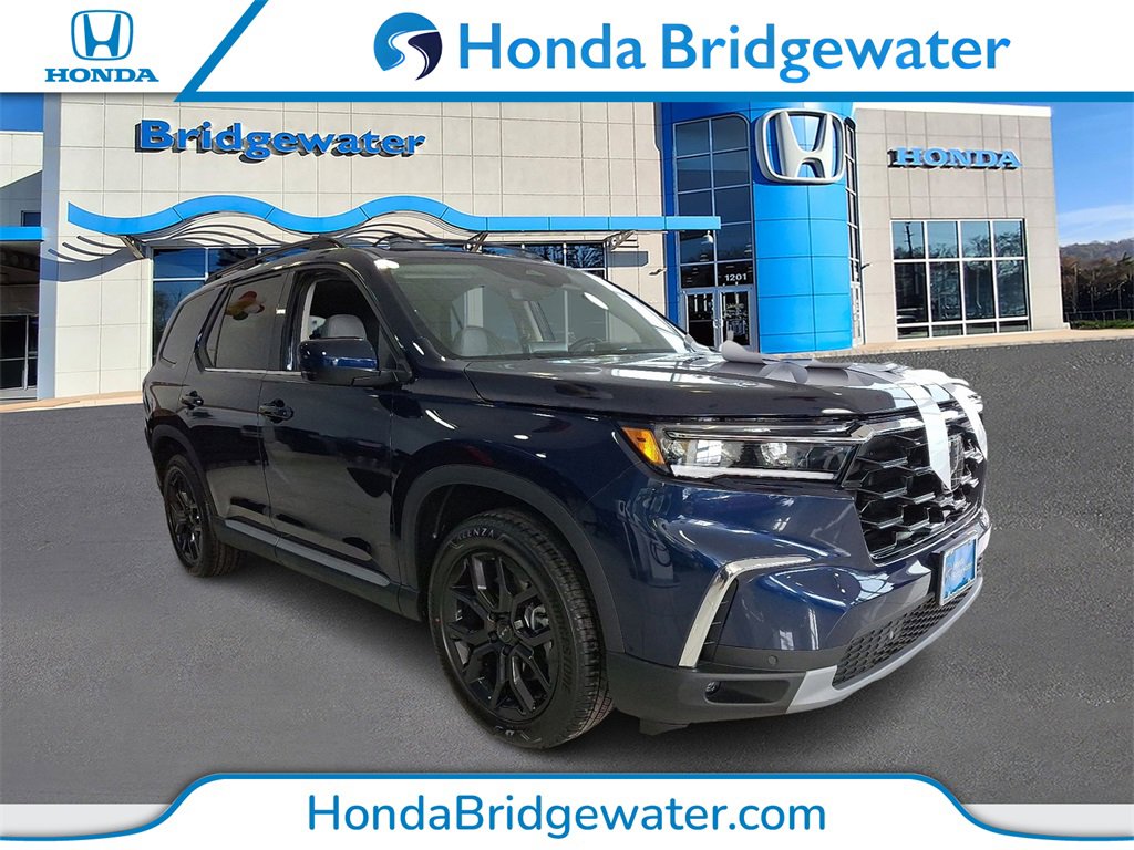 2025 Honda Pilot Touring's photo