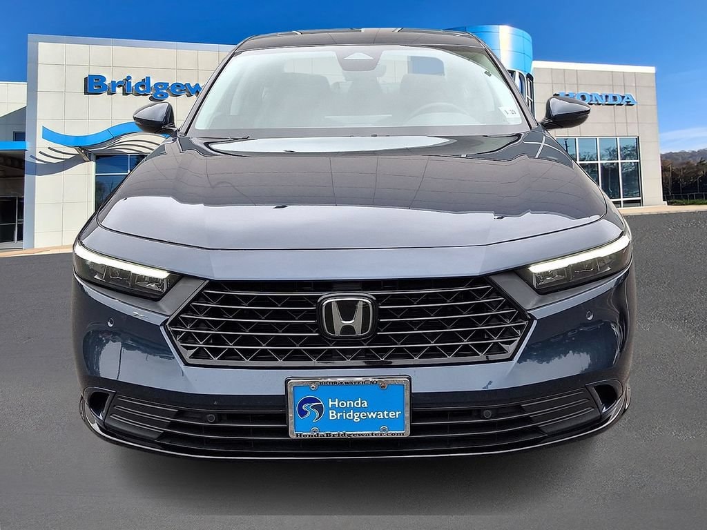 2024 Honda Accord Hybrid EX-L - Photo 2