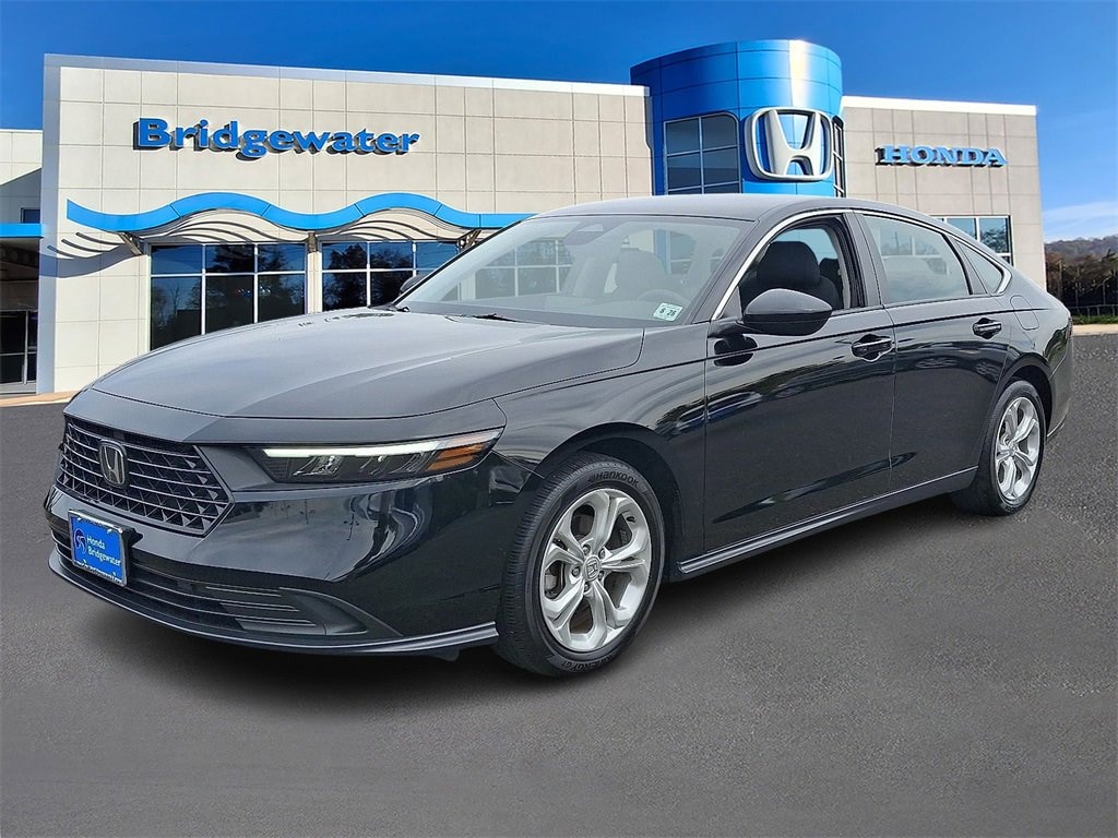 Used 2023 Honda Accord LX Sedan